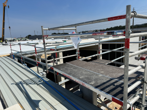 Roof Clamp – Proteção de Coberturas com Eficiência e Inovação